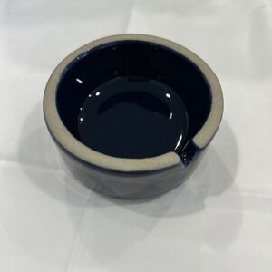 Western Stoneware Monmouth Pottery Ashtray Ash Tray Cobalt Blue‎